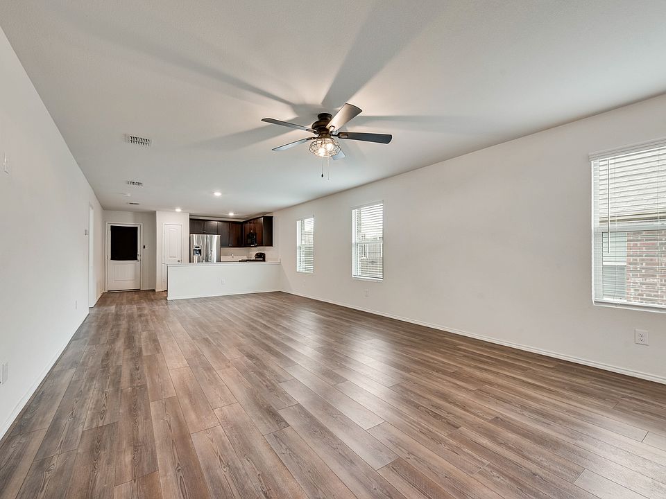 1st image of 2082 Puma St