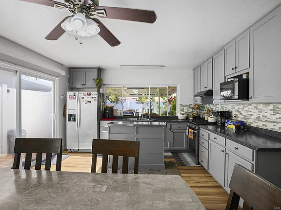 4th image of 14513 Mirando St