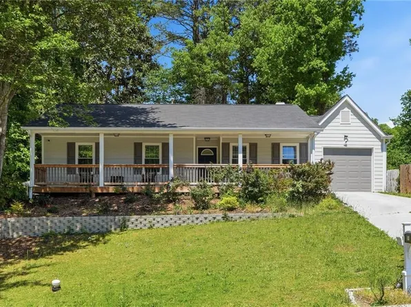 874 Fox Valley Dr, Stone Mountain, GA 30088