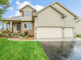1364 Cobblestone Rd N, Champlin, MN 55316