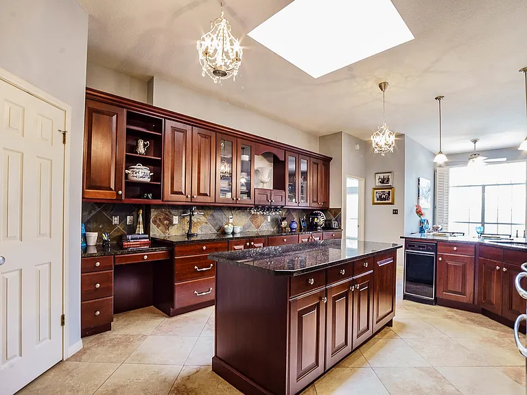 5201 Kite Tail Dr — Photo 9