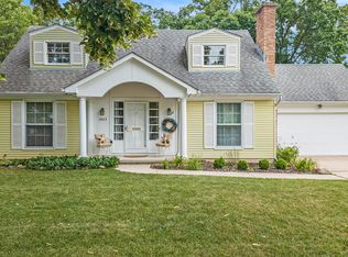 1507 Dicken Dr, Ann Arbor, MI 48103