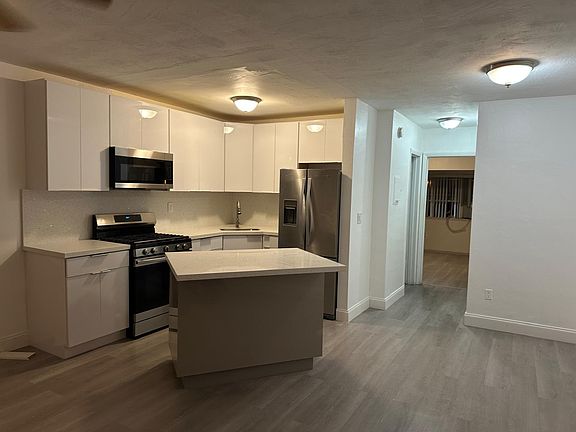 2nd image of 15 NW 204th St APT 34