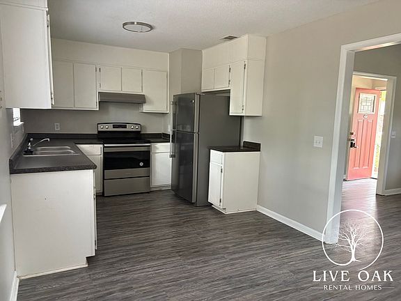 4th image of 213 Whitetail Cir