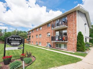 16 Fir St, Strathcona County, AB T8A1Z6