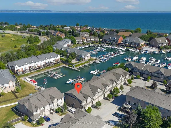 31 Sunvale Pl Unit 25, Hamilton, ON L8E 4Z6