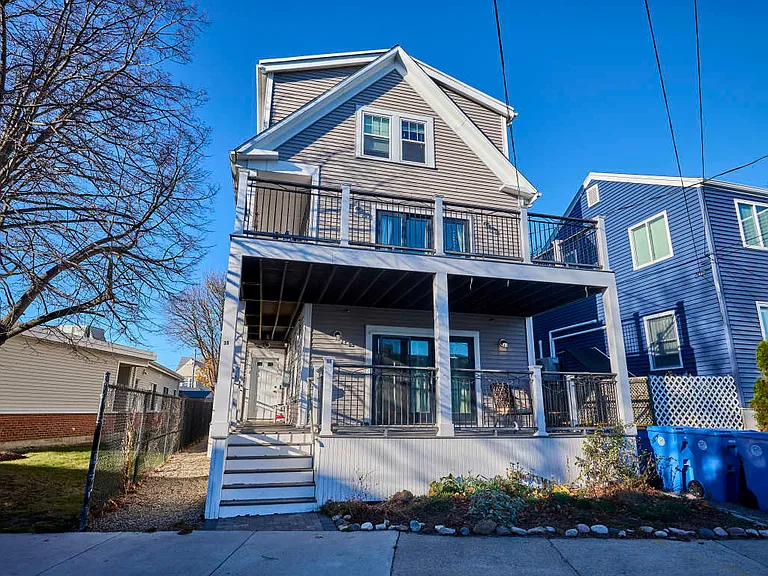 36 Sturgis St #2 — Photo 3