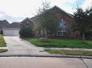 1706 White Willow Ln, Pearland, TX 77581