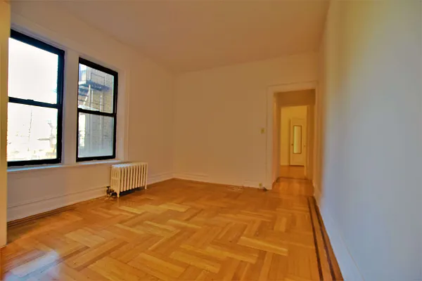 Rented by NYC Realty Brokers LLC | media 8