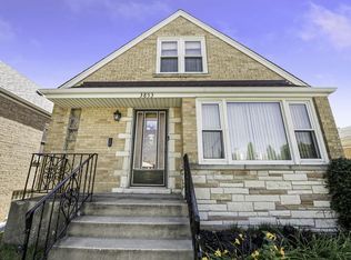 3853 N Plainfield Ave, Chicago, IL 60634