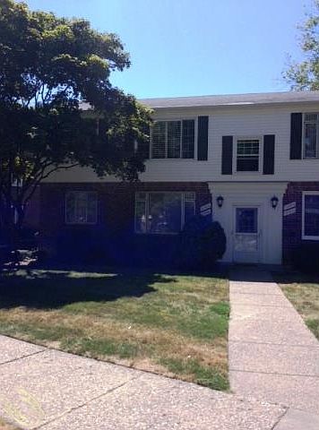 2nd image of 22973 Gary Ln