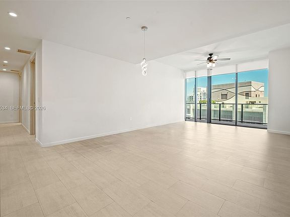 4th image of 1000 Brickell Plz #Penthouse 5103