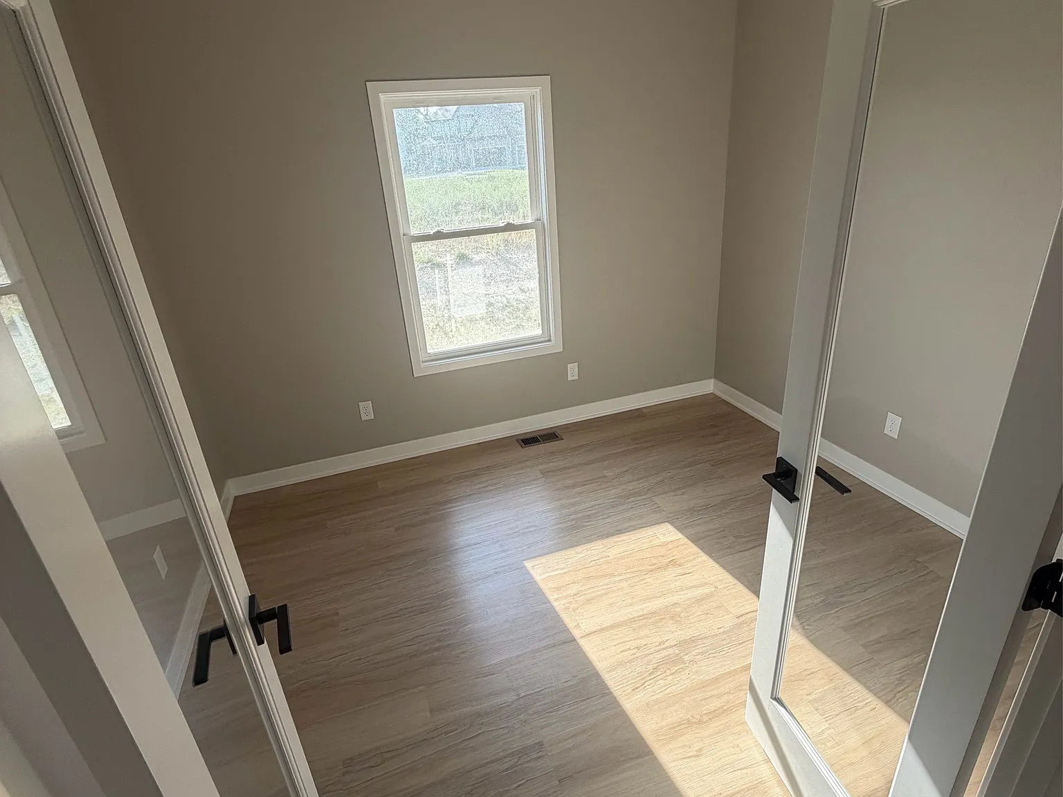 1216 Switchfoot Drive - 1 — Photo 2