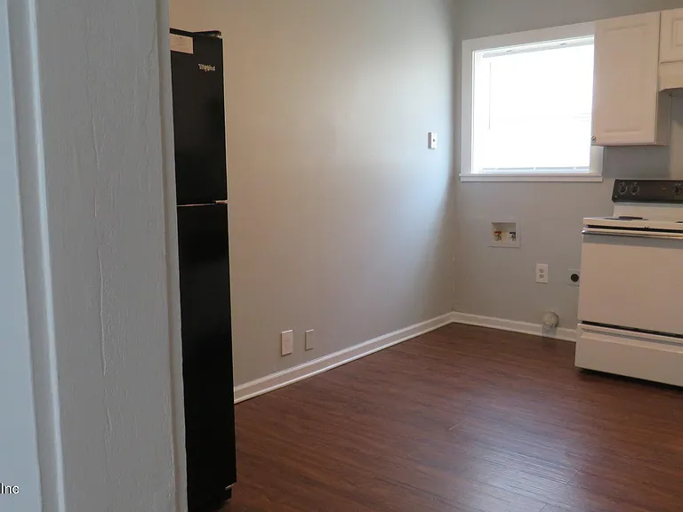 1935 San Marco Blvd #10 — Photo 6