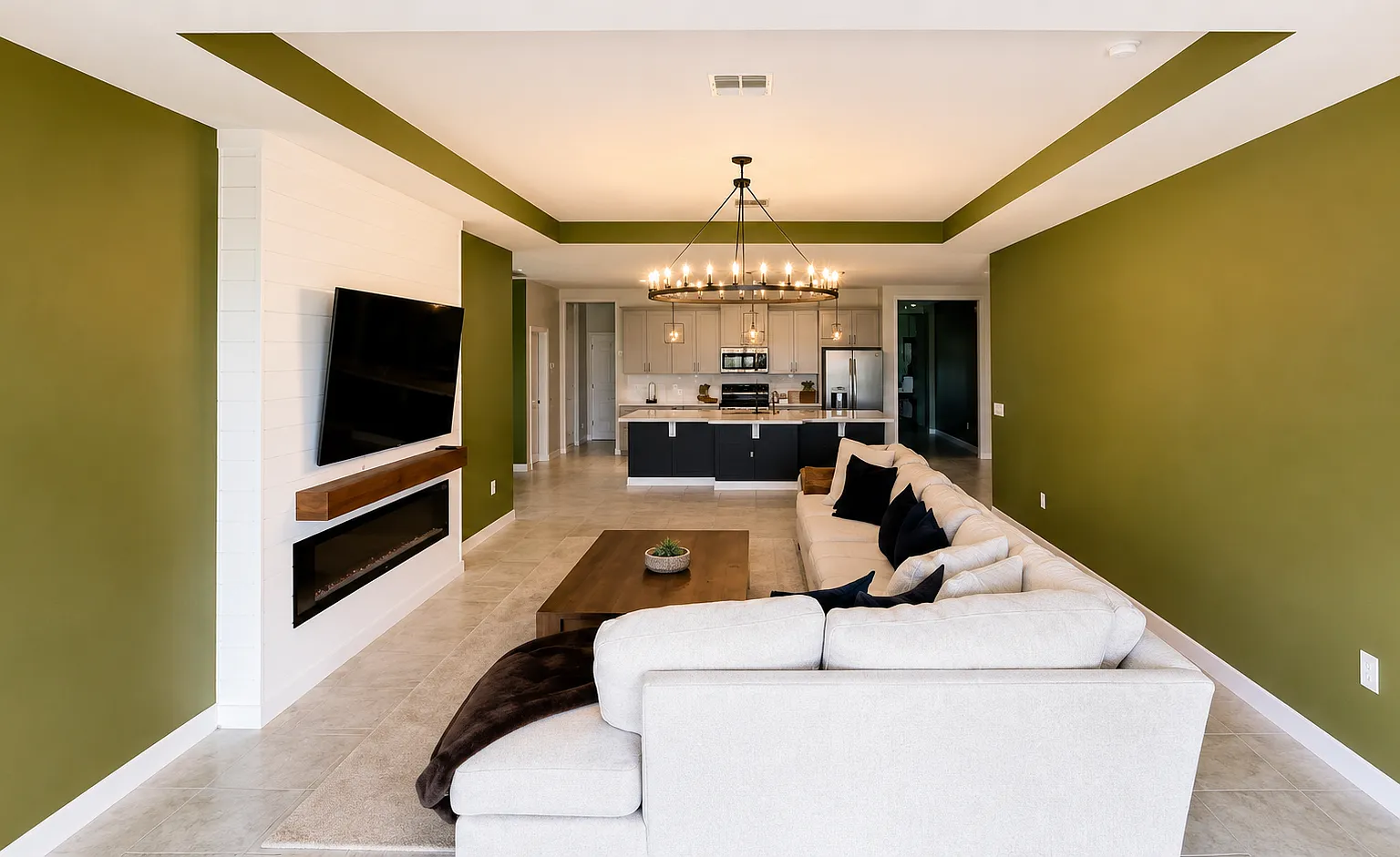 4 bed, 3.5 bath, 3264 sqft, $4,000 — Photo 3