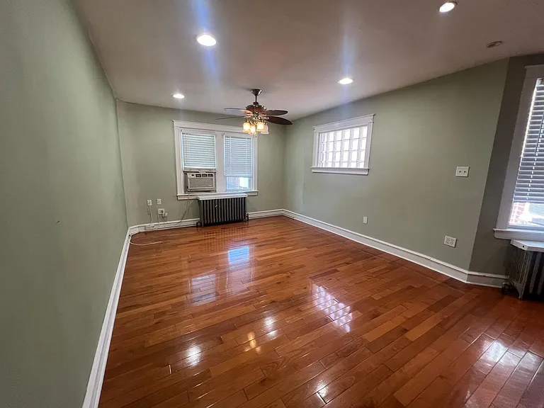 3204 Fanshawe St #2 — Photo 11