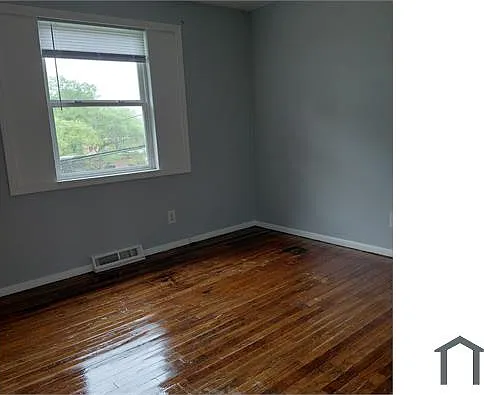 48 Poplar St — Photo 9
