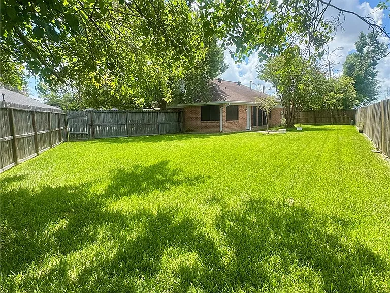 15702 Roxton Ridge Dr — Photo 10