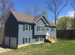 16 Bellevue Rd, Newburgh, NY 12550