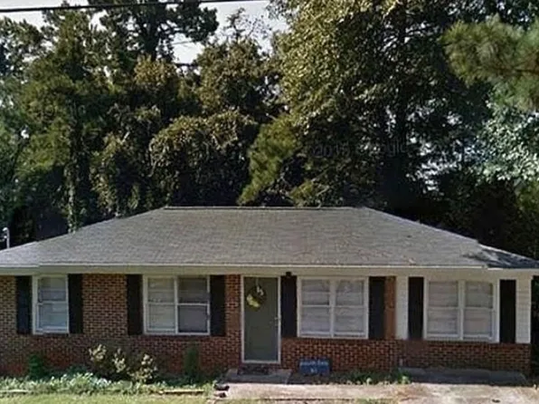 85 W Lake Dr, Athens, GA 30606