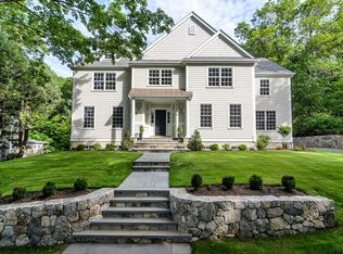 12 Nantucket Rd, Wellesley, MA 02481