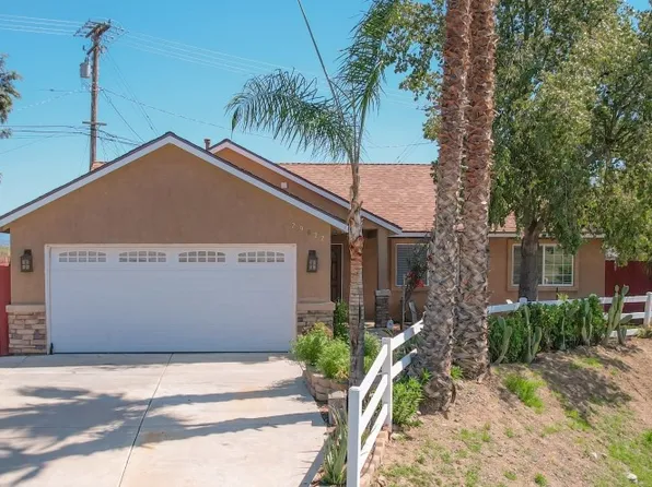 29622 La Cresta Dr, Canyon Lake, CA 92587