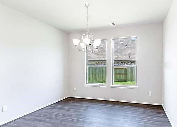 5th image of 25435 Kidwiler Dr