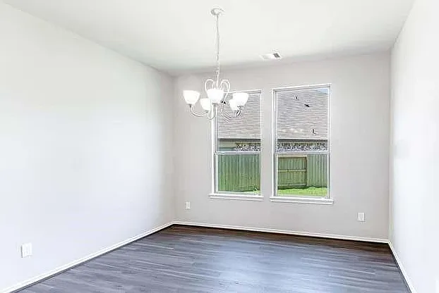 25435 Kidwiler Dr — Photo 5