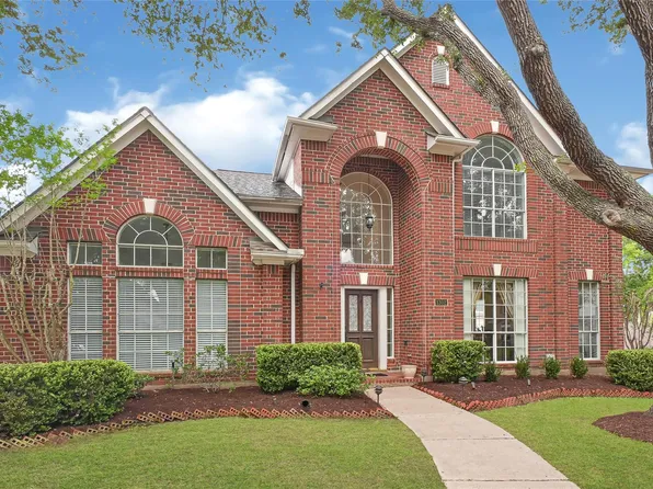 1302 Blackthorne Dr, Houston, TX 77094