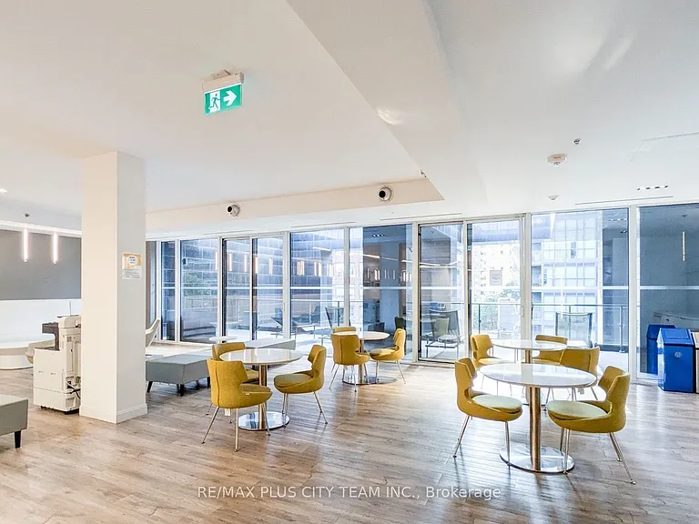 181 Dundas St E #1901 — Photo 22