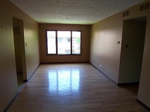 4th image of 12 Parliament Dr E Unit 273