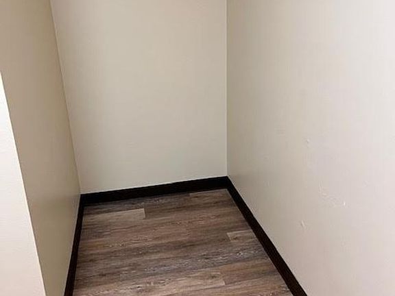 5th image of 245 Churchill Rd #11
