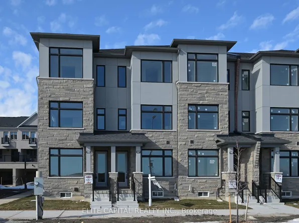 147 Berczy Green Dr, Markham, ON L6C 3P5