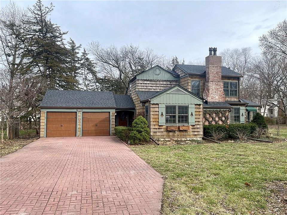 6727 Walmer St, Overland Park, KS 66204 Zillow
