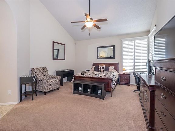 2nd image of 7757 Oak Landing Dr