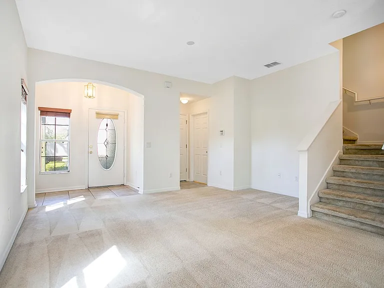 2401 Harleyford Pl — Photo 4