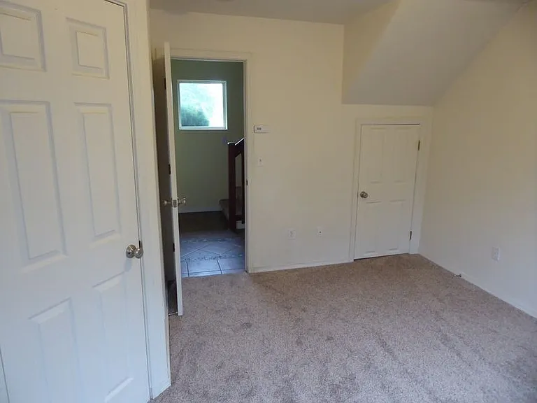 9558 Glacier Hwy — Photo 9