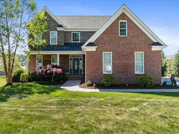 6344 Harbour Town Dr, Radford, VA 24141