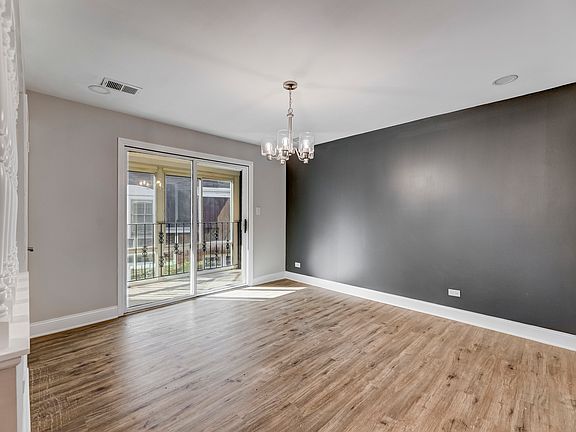 4th image of 12626 S London Ln APT 2