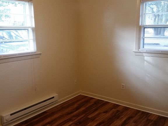 2nd image of 9548 11th Bay St