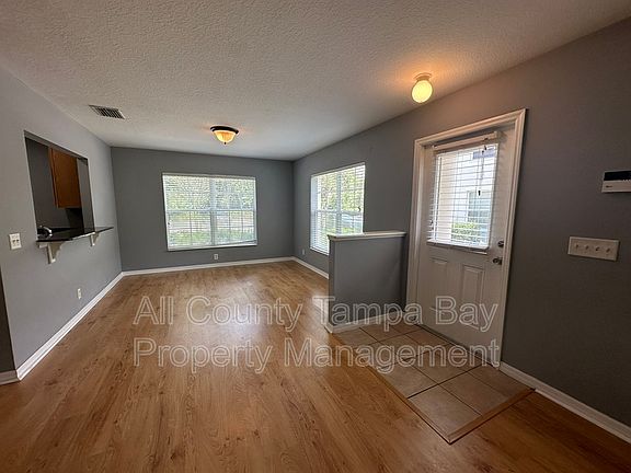 5th image of 9448 Charlesberg Dr