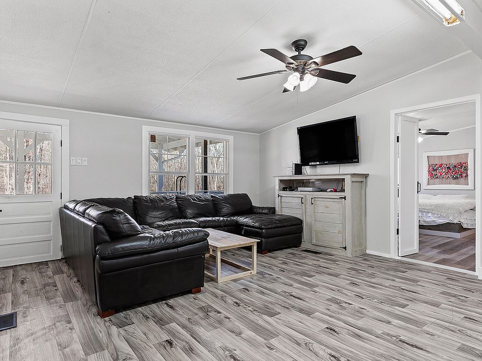 2009 Dawnville Beaverdale Rd NE, Dalton, GA 30721 Zillow