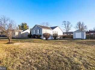 456 W 15th St, Front Royal, VA 22630
