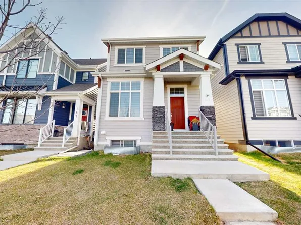 163 E Magnolia Way SE, Calgary, AB T3M 3M6