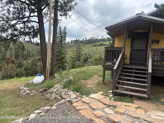 2nd image of 115 Metzger Rd