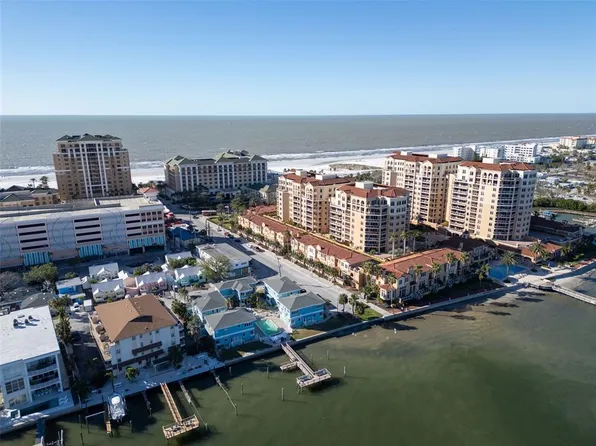 483 E Shore Dr #D3, Clearwater, FL 33767