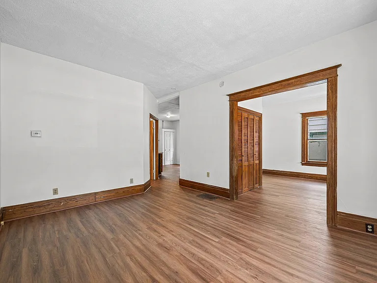 10 Bly St #1 — Photo 3