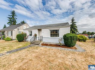 505 E 10th St, Port Angeles, WA