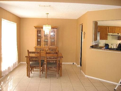 3rd image of 13814 FAIRWAY PEAK DR