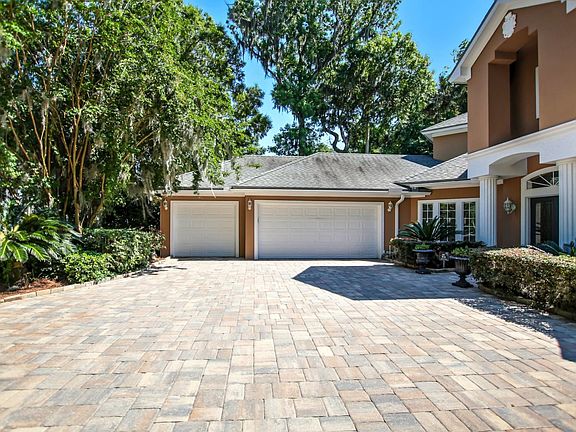 3 car garage